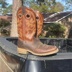 Double H boots. Great condition only worn twice.